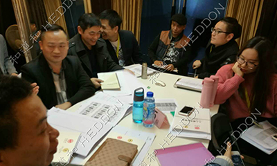 百丝（国际）服饰高管团队现场研讨